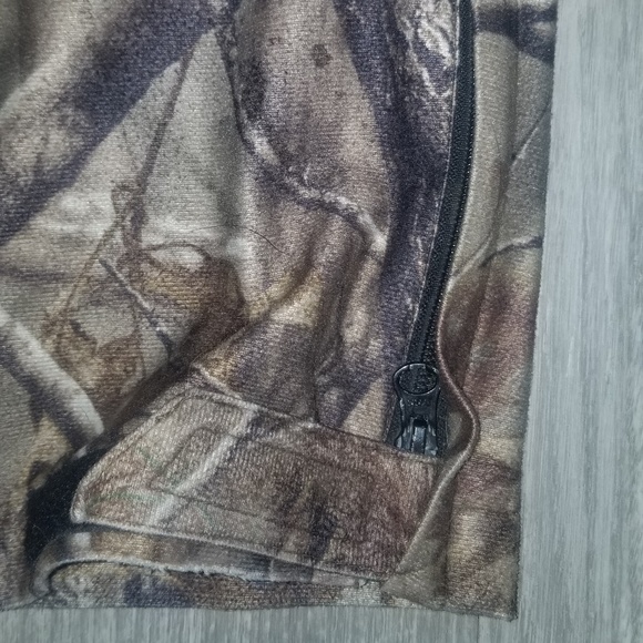 EUC Youth Medium Camo Waterproof Hunting Pants - Picture 4 of 5